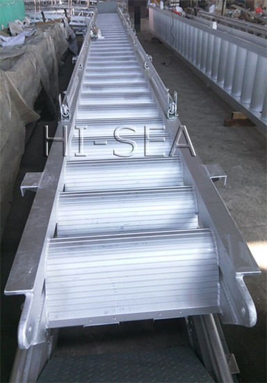 /uploads/image/20180527/Picture of Vessel Aluminium Alloy Accommodation Ladder.jpg